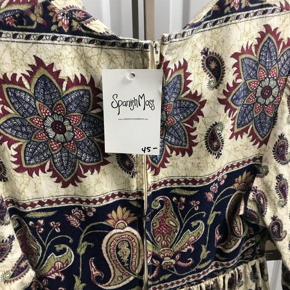 Spanish Moss Dress - Picture 2 of 3